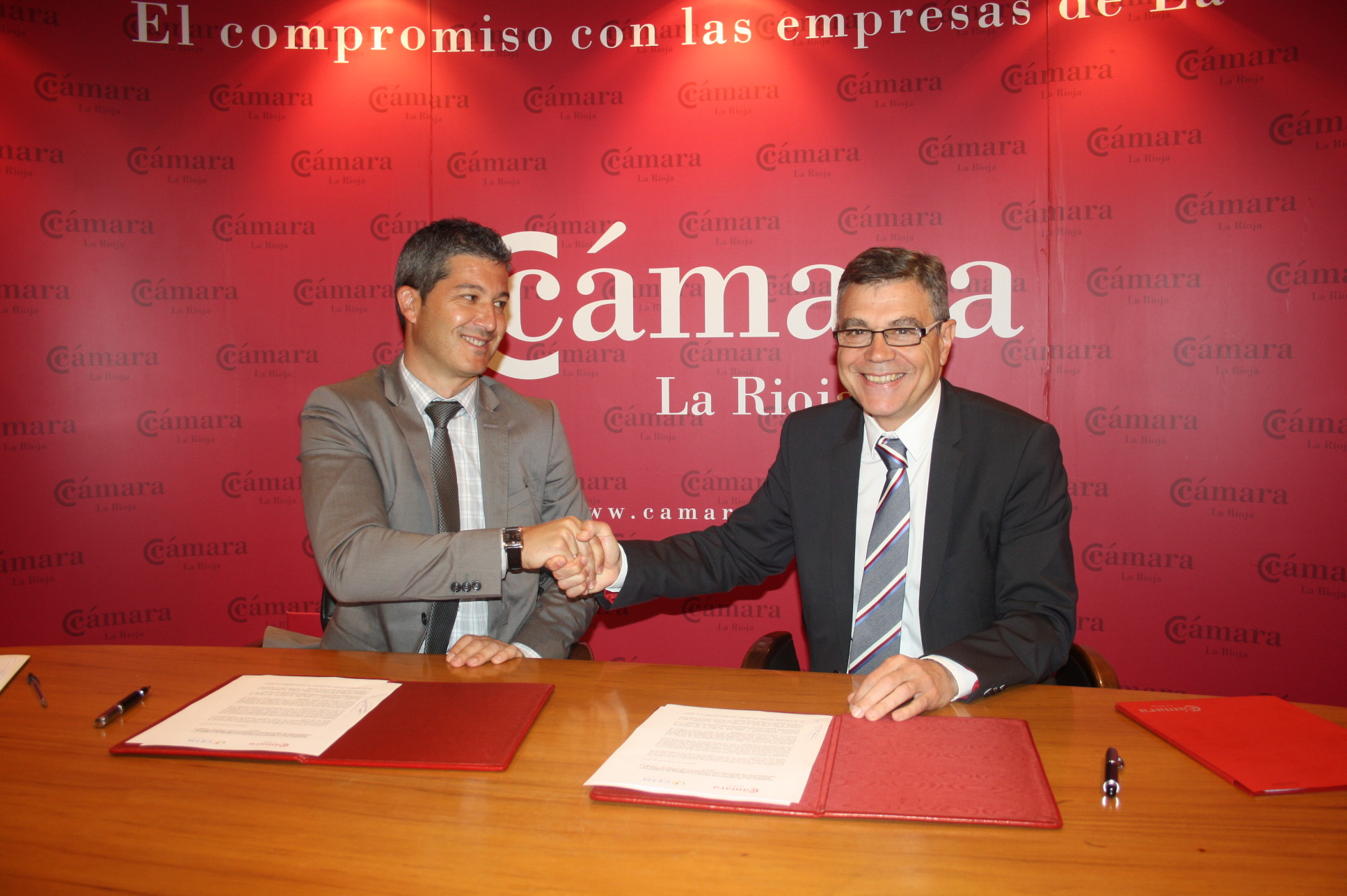 Cámara y CETM anuncian la creación de un Cluster de empresas de Transporte y Logística en La Rioja