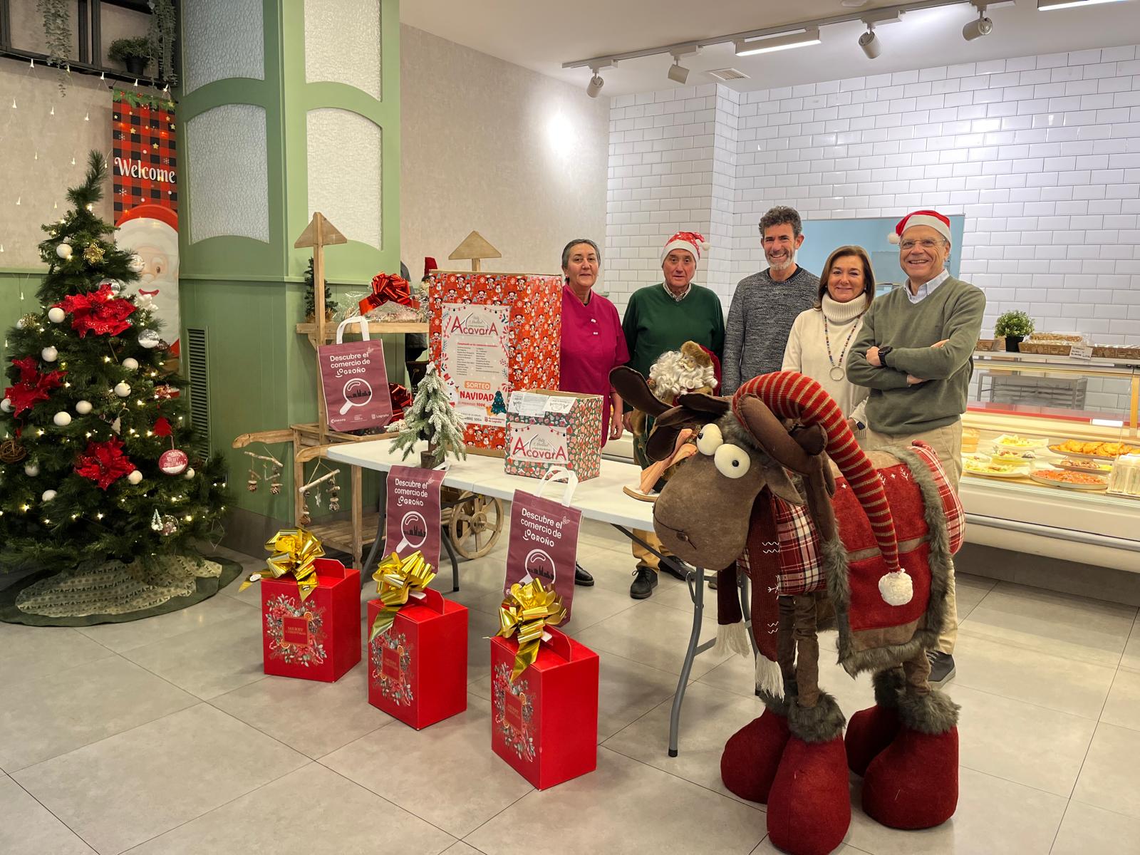 ACOVARA reparte 22 vales de compra de 100€ en su sorteo de Navidad